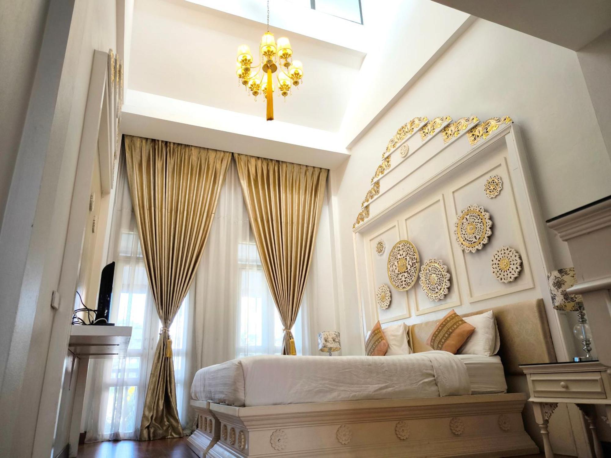 Ratchiangsaen Flora House Otel Chiang Mai Dış mekan fotoğraf