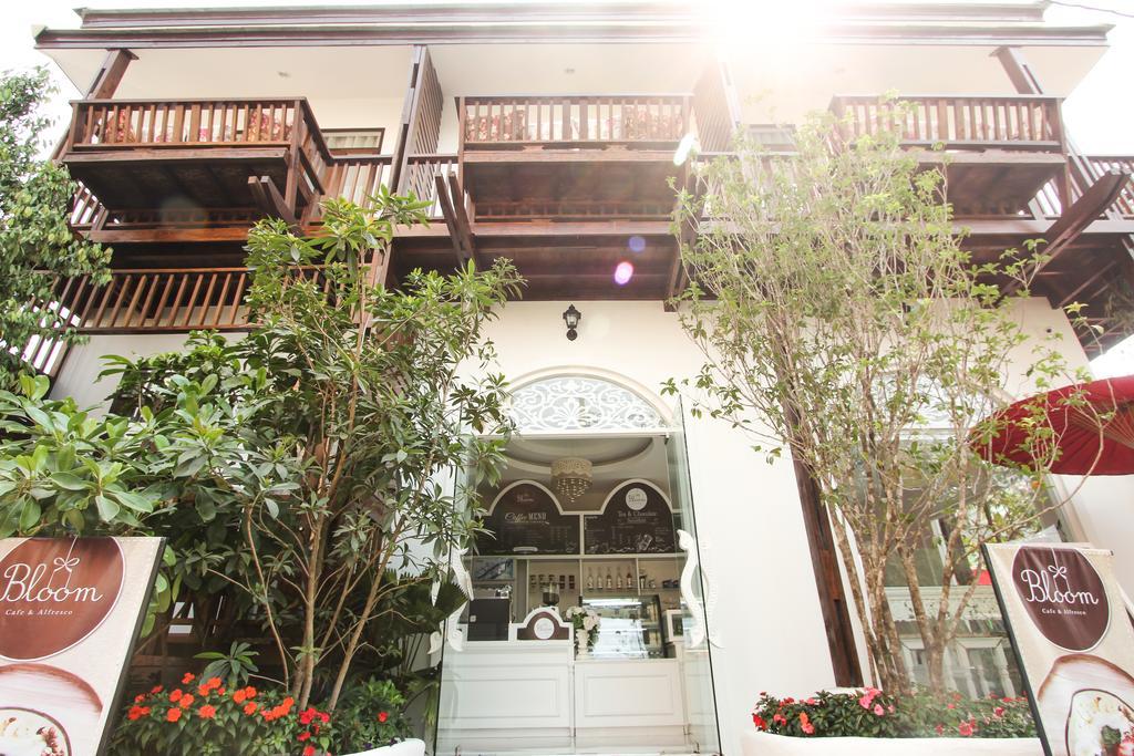 Ratchiangsaen Flora House Otel Chiang Mai Dış mekan fotoğraf